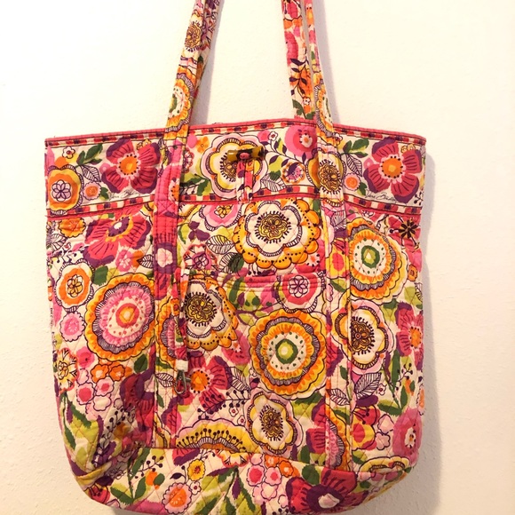 Vera Bradley Accessories - VERA BRADLEY TOTE